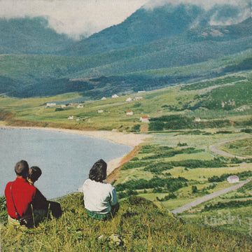 Between the Mountains and Sea